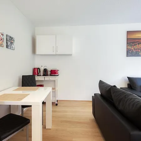 Landluettje Mit Terrasse 알트슈베른